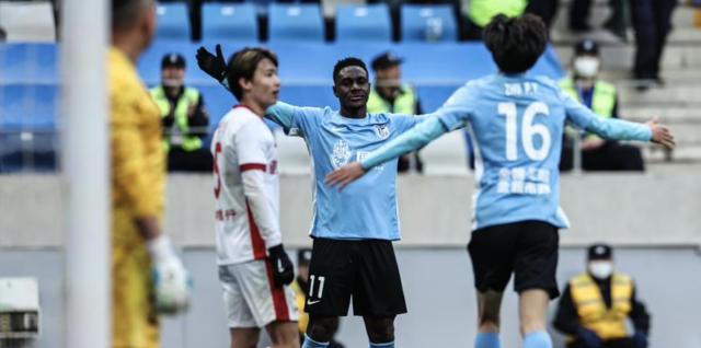 开云体育APP官网-60126名球迷见证！马莱莱传射英博迎来中超首胜