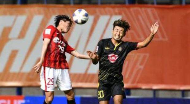 开云官方网站-海港满怀遗憾亚冠一场游：大把破门机会但把握不住